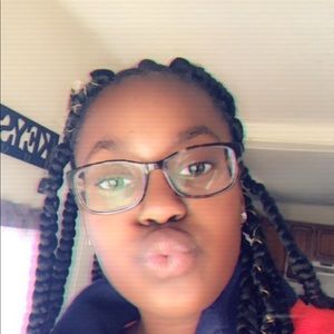 Meet your Posher, Kylah